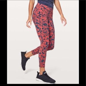 Lululemon Final Lap Crop
